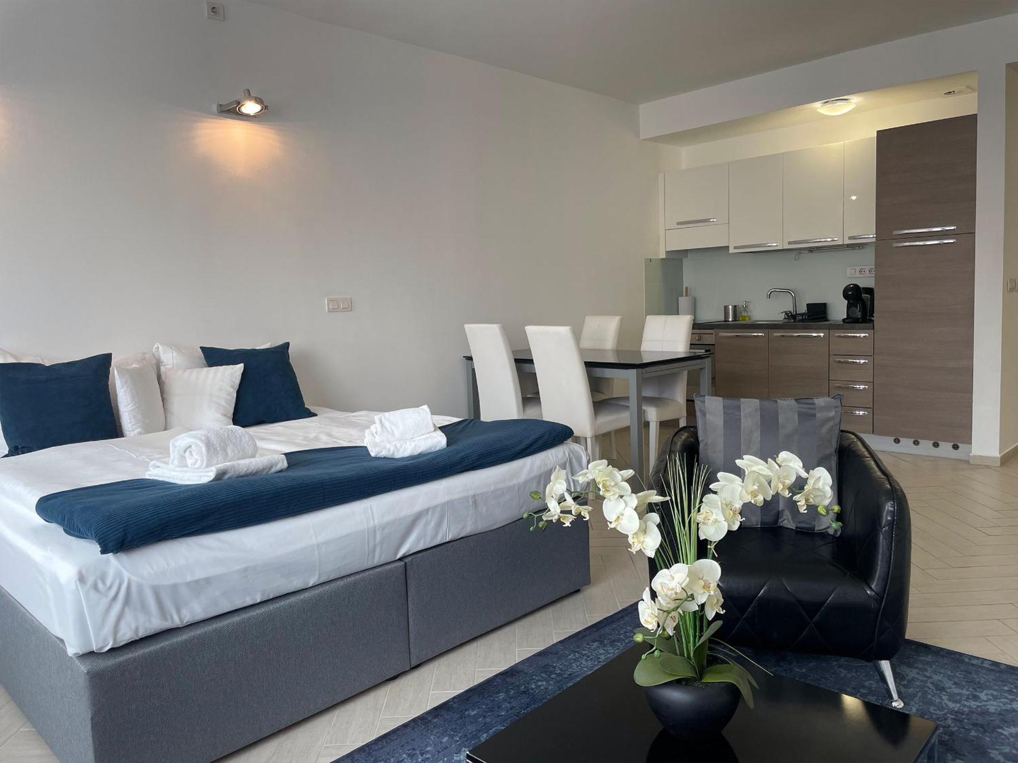 Apartment Smart Carrara Apartmens Budapest